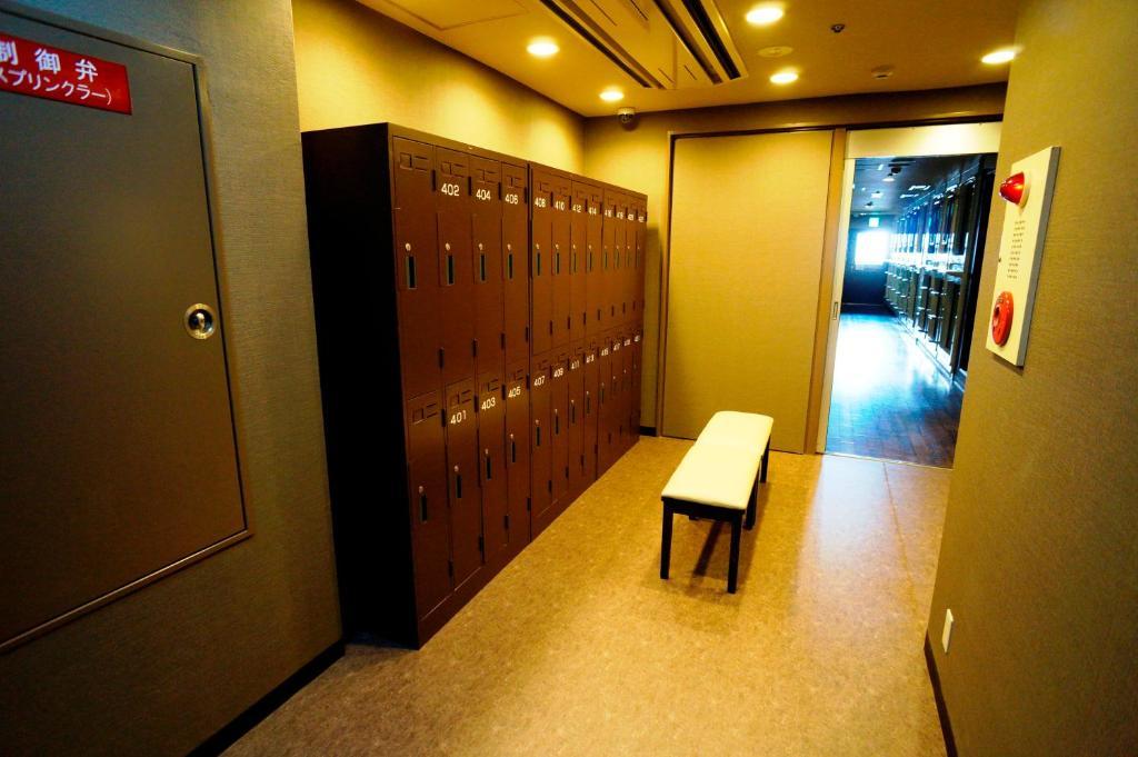 B&S Eco Cube Shinsaibashi Hotell Osaka Exteriör bild