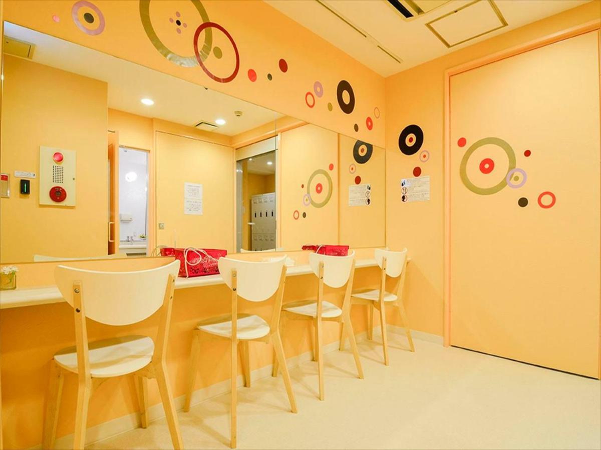 B&S Eco Cube Shinsaibashi Hotell Osaka Exteriör bild