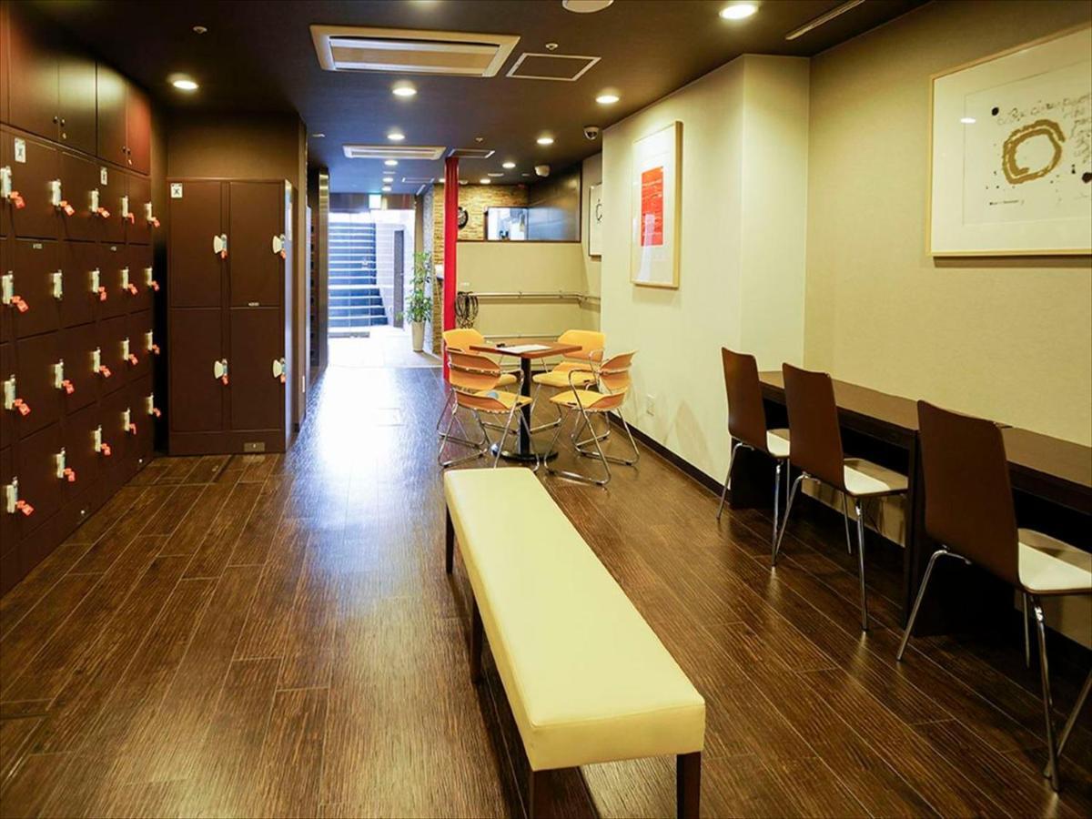 B&S Eco Cube Shinsaibashi Hotell Osaka Exteriör bild