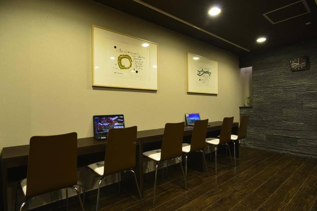 B&S Eco Cube Shinsaibashi Hotell Osaka Exteriör bild