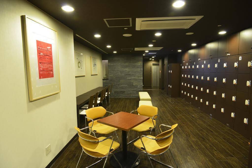 B&S Eco Cube Shinsaibashi Hotell Osaka Exteriör bild